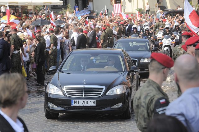 Jak Agata i Kinga Duda wypadły na nadaniu orderów? Jak Agata i Kinga Duda wypadły na nadaniu orderów?