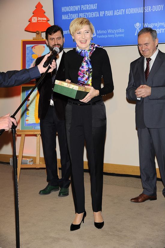 Wow! Agada Duda i Andrzej Duda pokazują zdjęcie z dzieciństwa! 