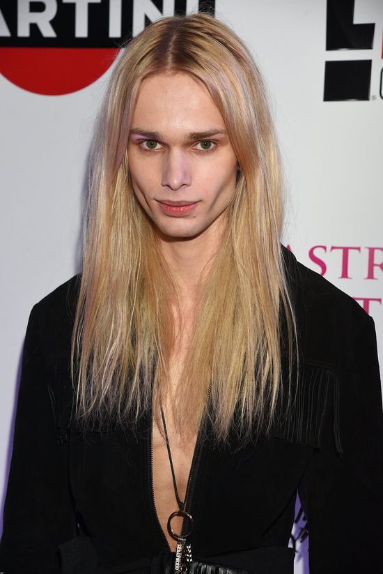 Mateusz Maga chwali się zarostem i swoimi mięśniami. Pozytywna zmiana?