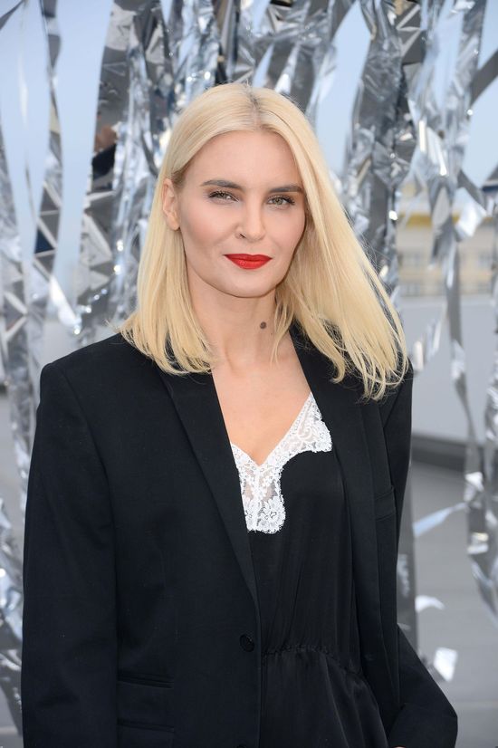 Wow! Joanna Horodyńska udowadnia, że może wyglądać dobrze (FOTO) Wow! Joanna Horodyńska udowadnia, że może wyglądać dobrze (FOTO)