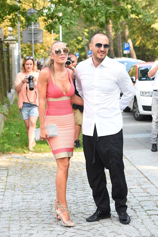 Fotografia Ewy Chodakowskiej ze ślubu Małgorzaty Rozenek podbija Internet