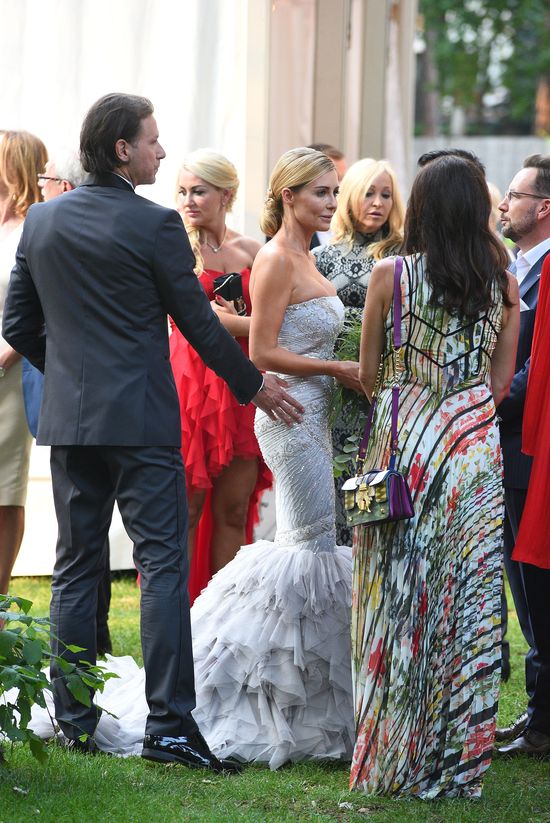 Na ślubie Małgorzaty Rozenek i Radka Majdana zjawiła się policja! Na ślubie Małgorzaty Rozenek i Radka Majdana zjawiła się policja!