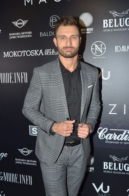 Piotr Stramowski bez brody wygląda jak... Mateusz Hładki? (FOTO) Piotr Stramowski bez brody wygląda jak... Mateusz Hładki? (FOTO)