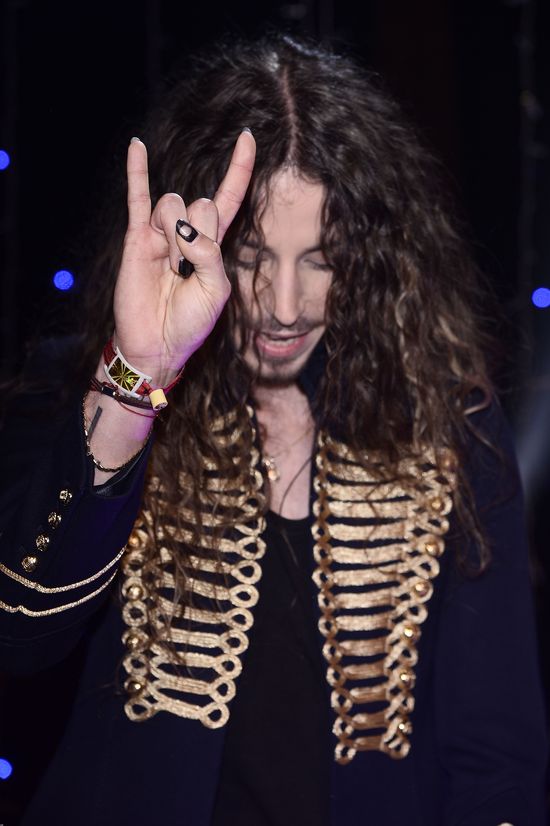 Michał Szpak naraził się fanom?! To zdjęcie mówi wiele... Michał Szpak naraził się fanom?! To zdjęcie mówi wiele...