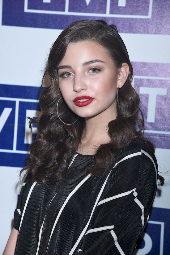 Julia Wieniawa pokazała GORĄCE zdjęcie! Fani: Kiedy sesja do CKM?