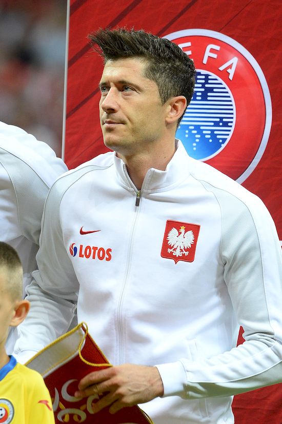 Robert Lewandowski nagrywa... własną piosenkę?! Robert Lewandowski nagrywa... własną piosenkę?!