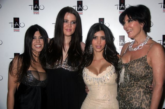 Kourtney najbardziej naturalną z sióstr Kardashian? (FOTO)