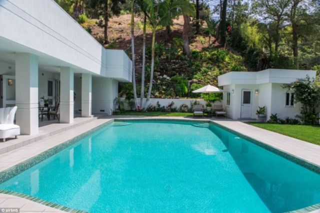 Takich luksusów do życia potrzebuje Karlie Kloss (FOTO) Takich luksusów do życia potrzebuje Karlie Kloss (FOTO)