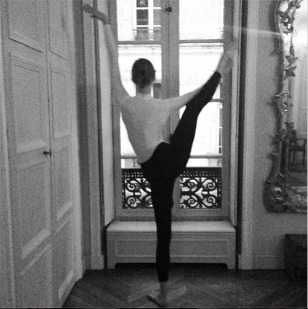 Na jakiej diecie jest Karlie Kloss? (FOTO)