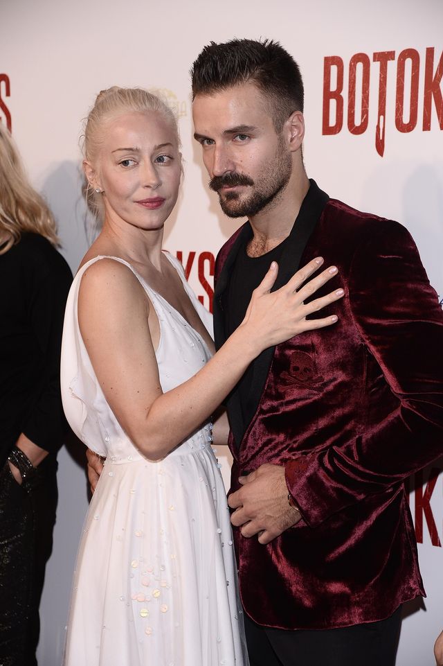 Katarzyna Warnke ma nowy kolor włosów - pokazała go na premierze Botoksu 