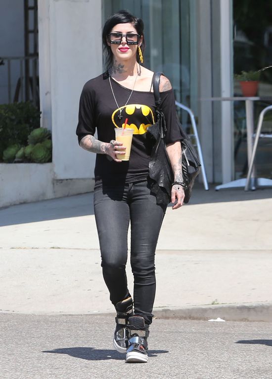 Pupa na wierzchu i okulary- kto zaszalał tym razem? (FOTO)