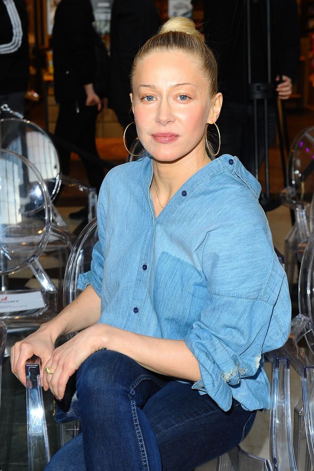 WOW! Jeszcze nigdy nie widzieliśmy jej w dżinsach! (ZDJĘCIA) WOW! Jeszcze nigdy nie widzieliśmy jej w dżinsach! (ZDJĘCIA)