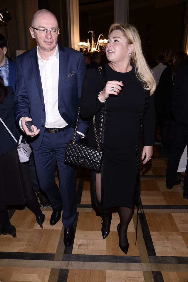 WOW! Katarzyna Niezgoda zmieniła fryzurę, figurę i STYL (ZDJĘCIA) WOW! Katarzyna Niezgoda zmieniła fryzurę, figurę i STYL (ZDJĘCIA)