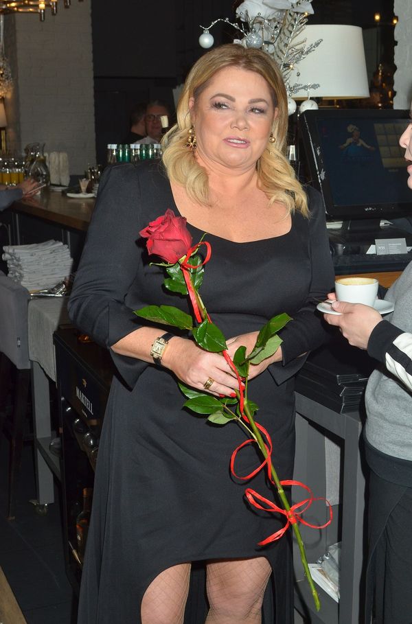 Seksowna Katarzyna Niezgoda promuje swoją książkę (ZDJĘCIA)