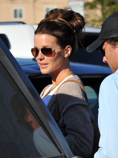 Kate Beckinsale w wydaniu urodzinowym (FOTO)