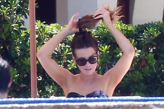 Kate Beckinsale w bikini (FOTO)