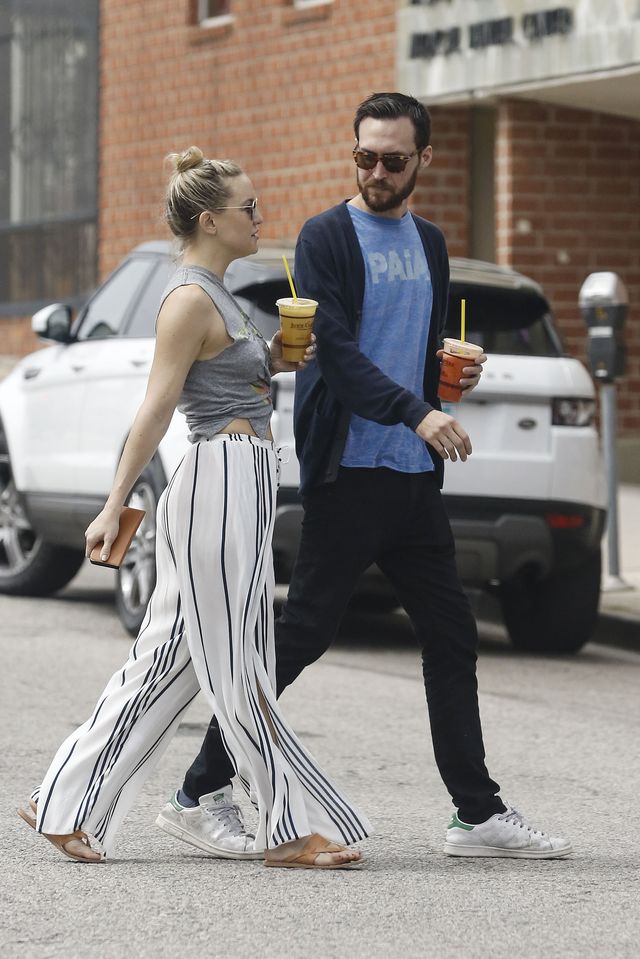 Zaraz, zaraz! Ona miała mieszkać z Bradem Pittem! (ZDJĘCIA)