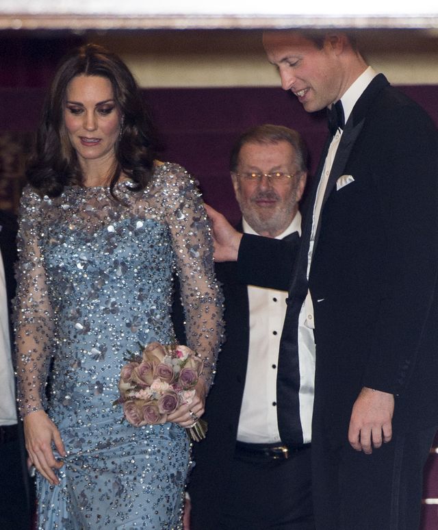 Księżna Kate urodzi córkę? (ZDJĘCIA) Księżna Kate urodzi córkę? (ZDJĘCIA)