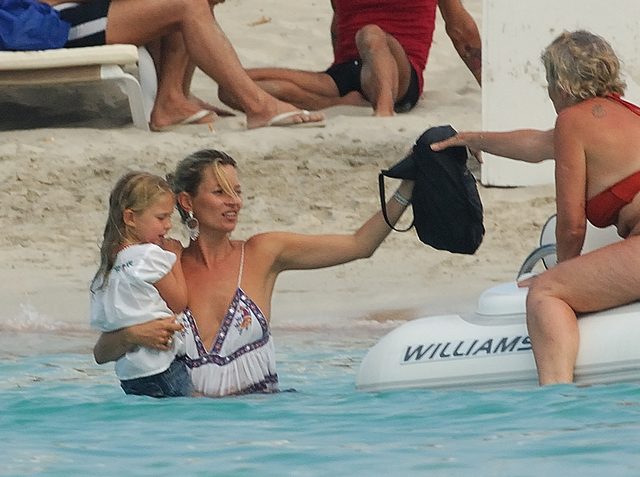 Tak córka Kate Moss wyglądała kilka lat temu... (FOTO)