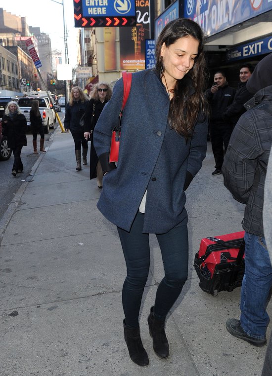 Katie Holmes bez makijażu (FOTO)