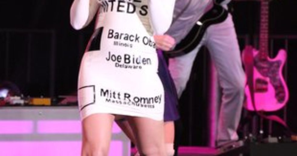 Katy Perry: Bez Spanx’u czuję się gruba! Katy Perry: Bez Spanx’u czuję się gruba!