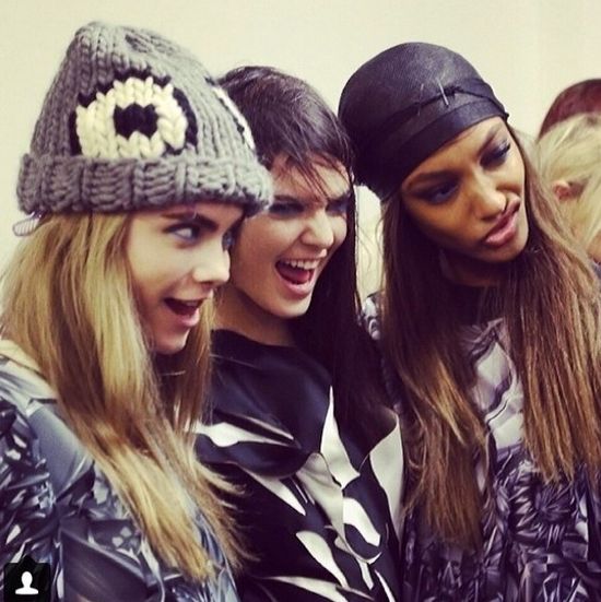 Harry Styles wybrał Carę Delevingne! (FOTO)