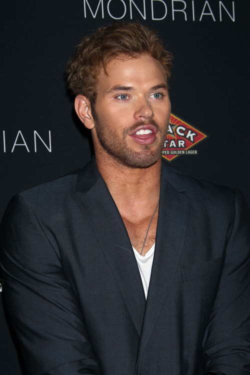 Kellan Lutz Kellan Lutz
