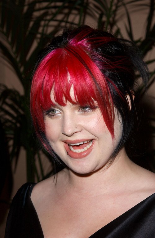 Kelly Osbourne schudła 30 kilogramów i pozuje w bikini 