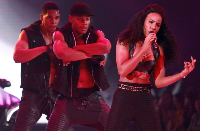 Wulkan energii - Kelly Rowland (FOTO) Wulkan energii - Kelly Rowland (FOTO)