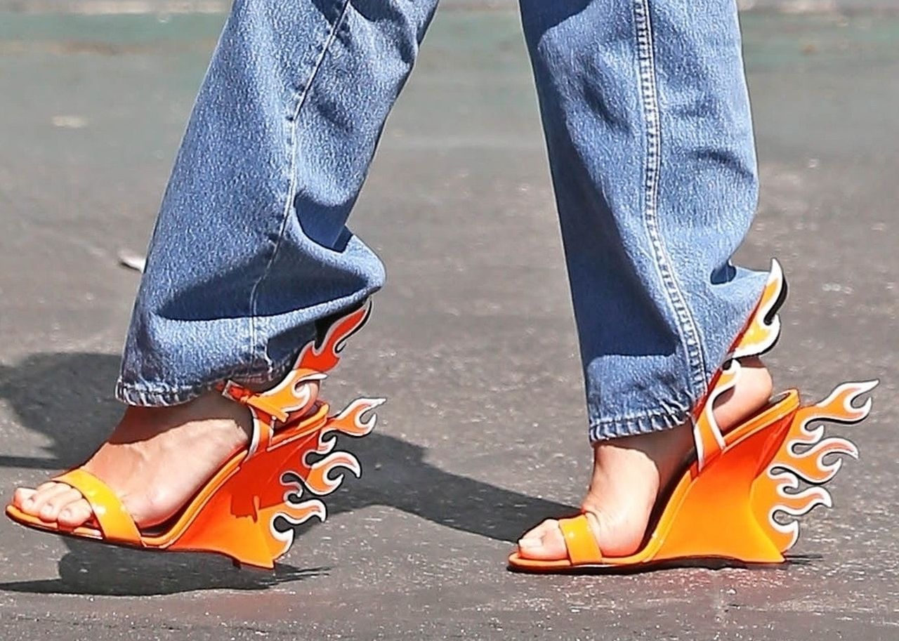 Kendall Jenner w butach, w których już widzimy Małgorzatę Rozenek-Majdan ZDJĘCIA Kendall Jenner w butach, w których już widzimy Małgorzatę Rozenek-Majdan ZDJĘCIA