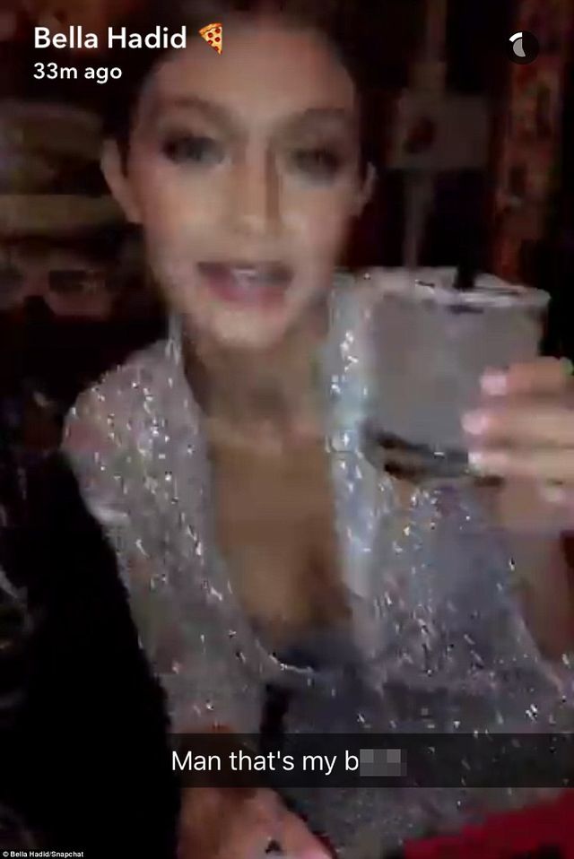 Wygłodzone Kendall JENNER i Gigi Hadid rzuciły się NA TO po pokazie VS Wygłodzone Kendall JENNER i Gigi Hadid rzuciły się NA TO po pokazie VS