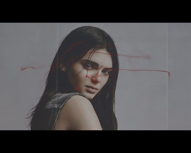 Użył drona, by zamazać twarz Kendall Jenner [VIDEO]