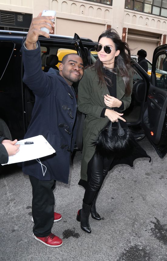 Kendall Jenner pokłóciła się z Hailey Baldwin (FOTO) Kendall Jenner pokłóciła się z Hailey Baldwin (FOTO)