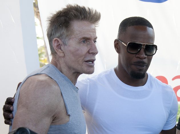 Calvin Klein wymierzył policzek Kendall Jenner Calvin Klein wymierzył policzek Kendall Jenner