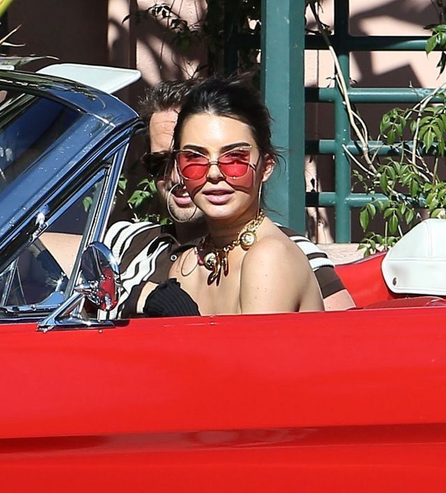 9 PROSTYCH trików Kendall Jenner, dzięki którym i Ty możesz wyglądać świetnie 9 PROSTYCH trików Kendall Jenner, dzięki którym i Ty możesz wyglądać świetnie