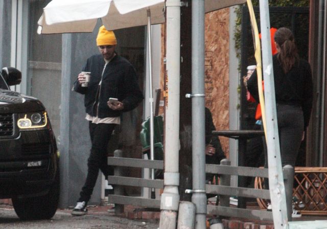 Kendall Jenner z chłopakiem na kawie (FOTO) Kendall Jenner z chłopakiem na kawie (FOTO)