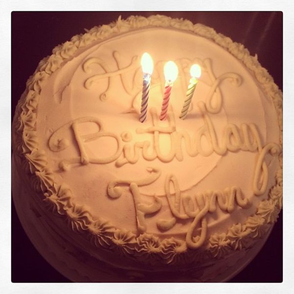 Urodzinowy tort Flynna Blooma (FOTO)