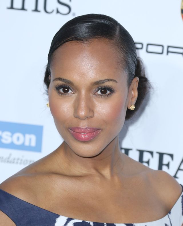 Piękne suknie gwiazd na gali Baby2Baby (FOTO)