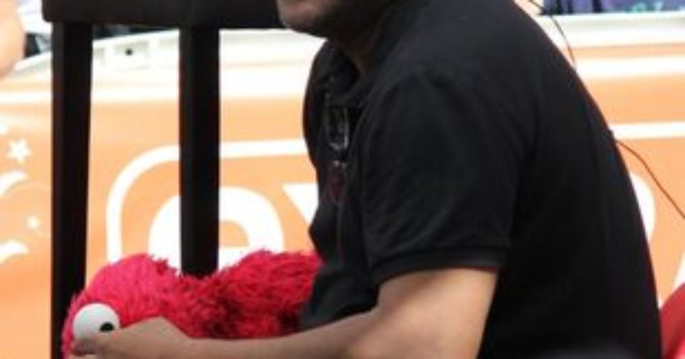 Kevin Clash (głos Elmo) przekupił swoją ofiarę? Kevin Clash (głos Elmo) przekupił swoją ofiarę?