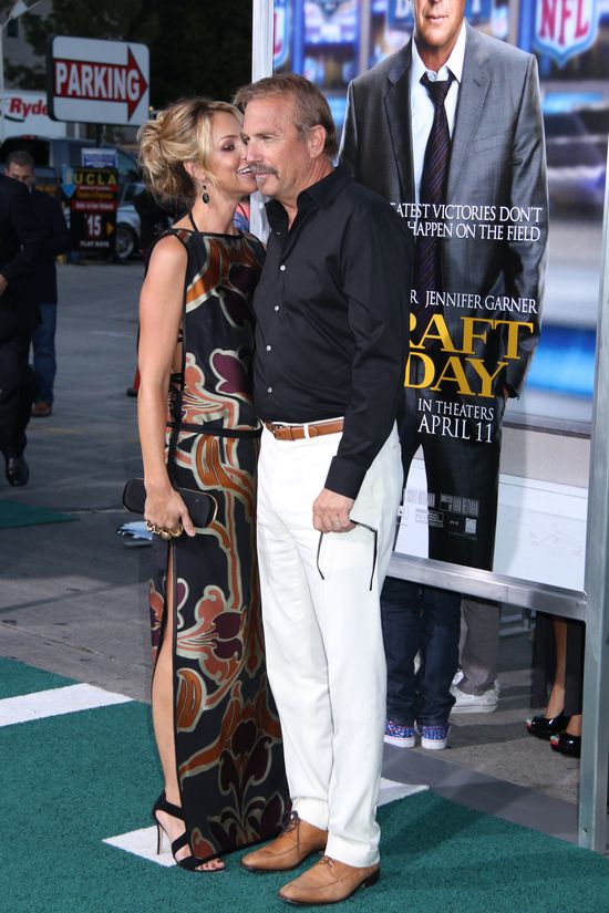 Kevin Costner ma bardzo ładną żonę (FOTO)