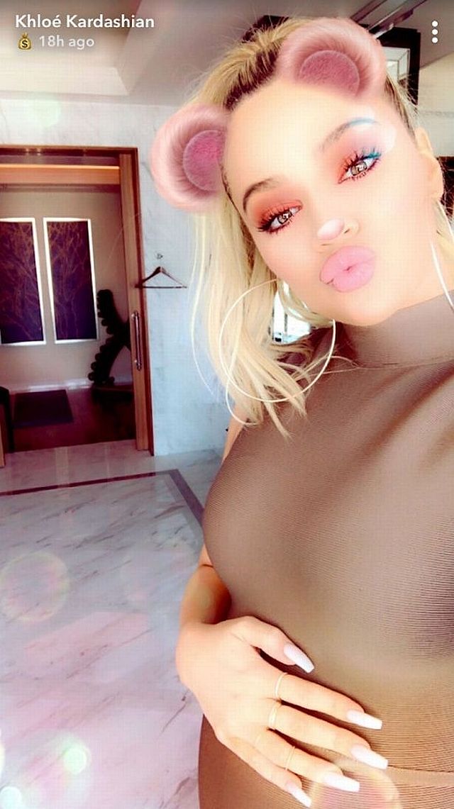 Fani nie mogą darować Khloe Kardashian tego, że naraziła DZIECKO w ciąży! Fani nie mogą darować Khloe Kardashian tego, że naraziła DZIECKO w ciąży!