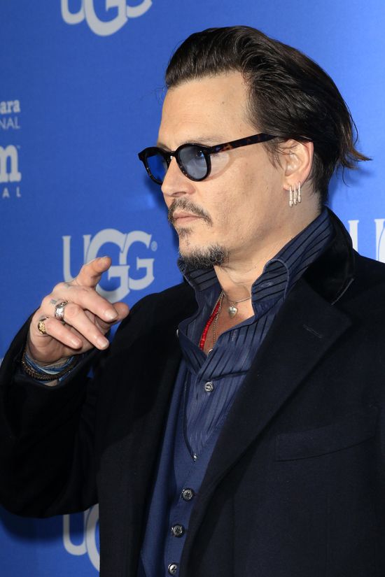 Johnny Depp trafił do... SZPITALA PSYCHIATRYCZNEGO?!