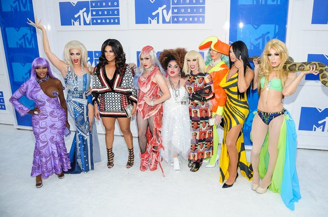 Co tam Beyonce! Zobaczcie najbardziej kiczowate stylizacje gali MTV VMA (FOTO) Co tam Beyonce! Zobaczcie najbardziej kiczowate stylizacje gali MTV VMA (FOTO)