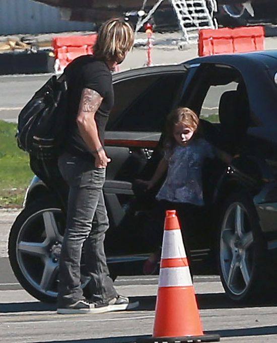 Nicole Kidman przyłapana z całą rodzinką (FOTO) Nicole Kidman przyłapana z całą rodzinką (FOTO)