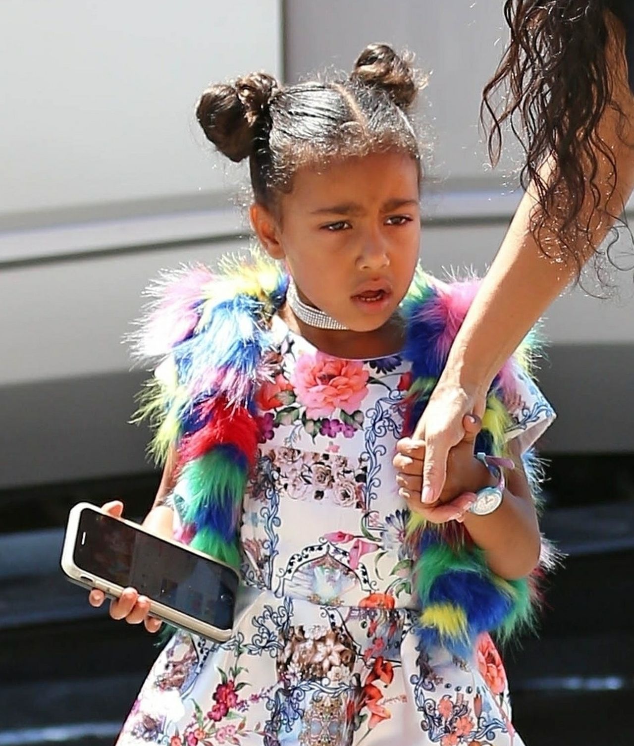 Instamatki skrytykowały Kim Kardashian po tym zdjęciu z dziećmi Instamatki skrytykowały Kim Kardashian po tym zdjęciu z dziećmi