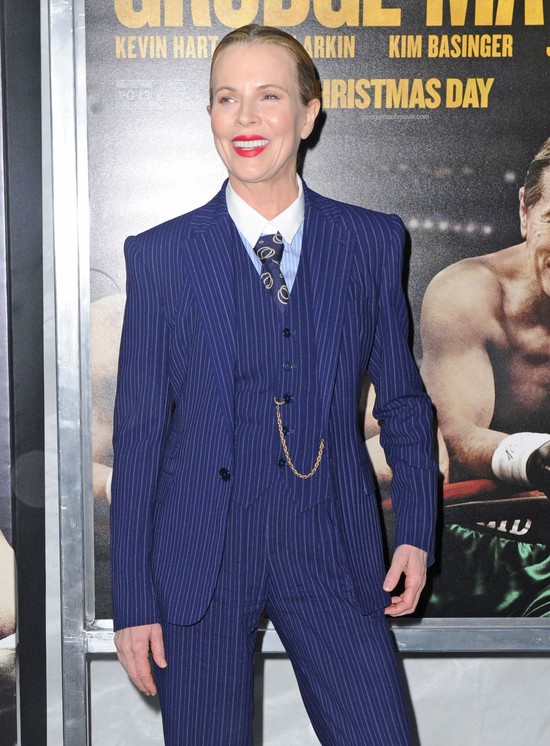 Coś niedobrego dzieje się z twarzą Kim Basinger (FOTO)