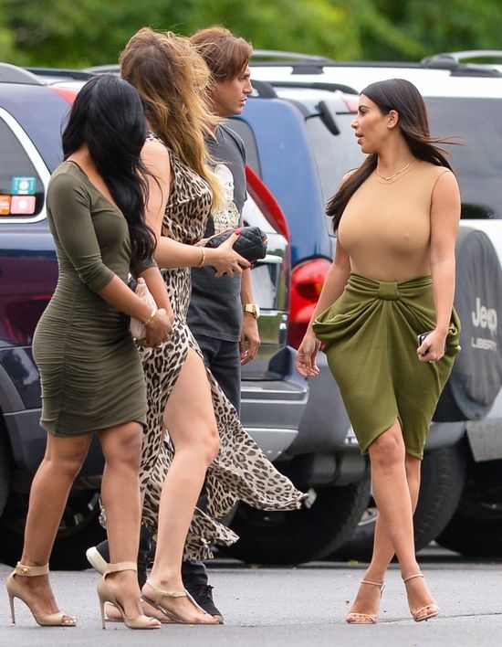 Kourtney zostanie surogatką dla dziecka Kim i Kanye?
