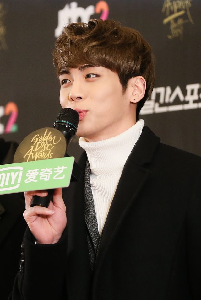 Kim Jong-hyun, lider koreańskiego boysbandu Shinee, popełnił samobójstwo