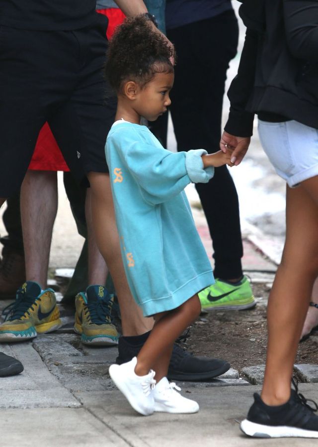 Gdzie jest TATA? Dlaczego Kim trzyma dzieci z dala od chorego Kanye?