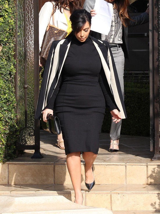 Projektanci nie chcą ubierać Kim Kardashian